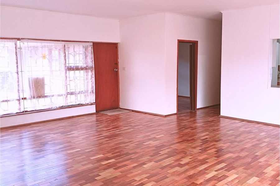 4 Bedroom Property for Sale in Chrismar Western Cape